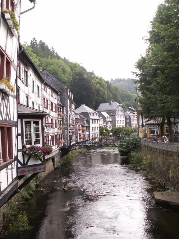 Fewo 1 Im Geschenkehaus Daire Monschau Dış mekan fotoğraf